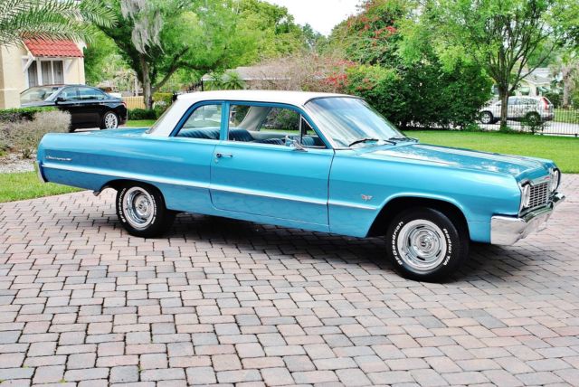 1964 Chevrolet Biscayne Hardtop Fully Restored 348 V8 Tri-Power Beautiful - photo 13
