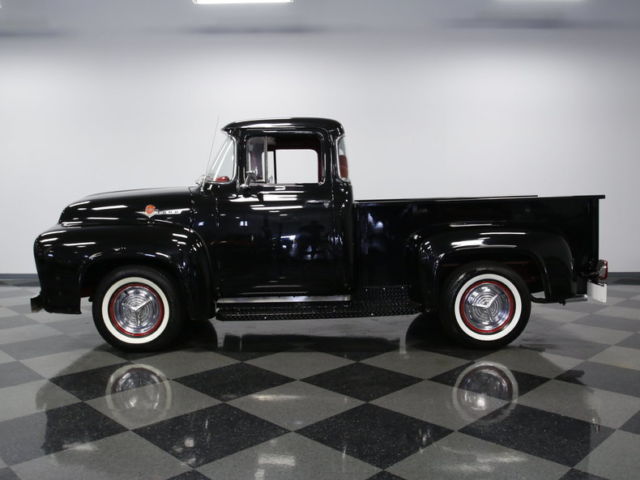 1956 Ford F-100 - photo 2