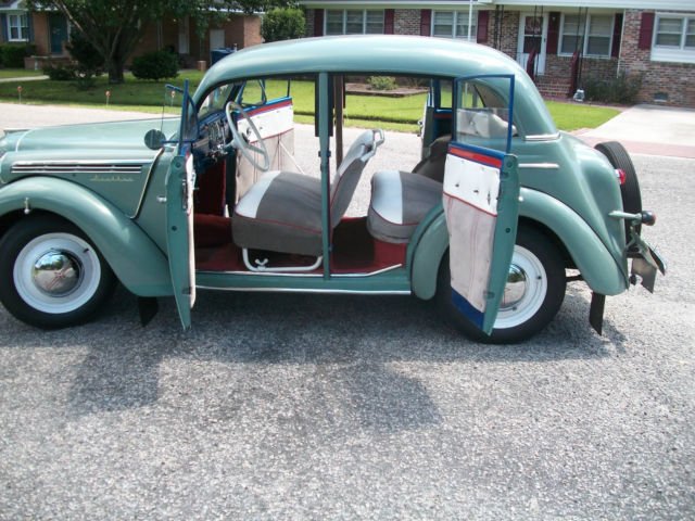 1951 Other Makes Moskvich M400-401 - photo 4