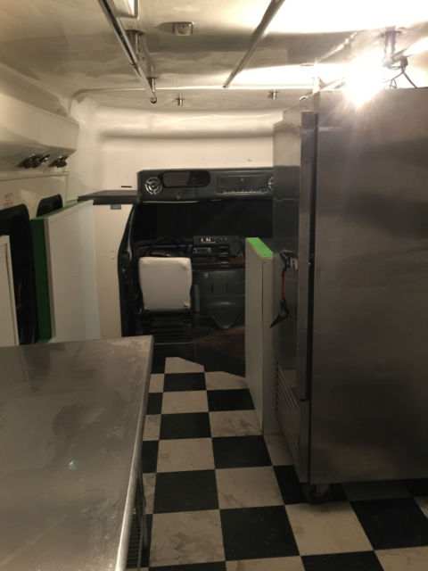 1991 Ford E-Series Van - photo 7