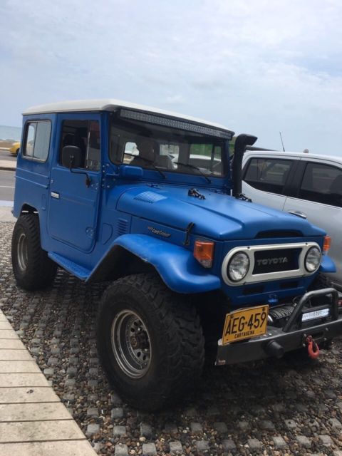 For export from colombia 1971 Toyota Land Cruiser