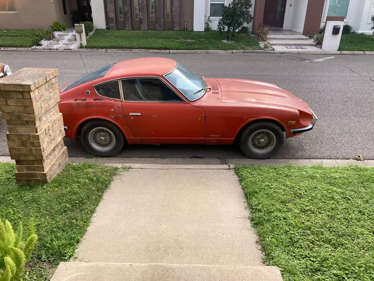 for restoration and drives nee tlc and master cylinder for brakes 1972 Datsun Z-Series
