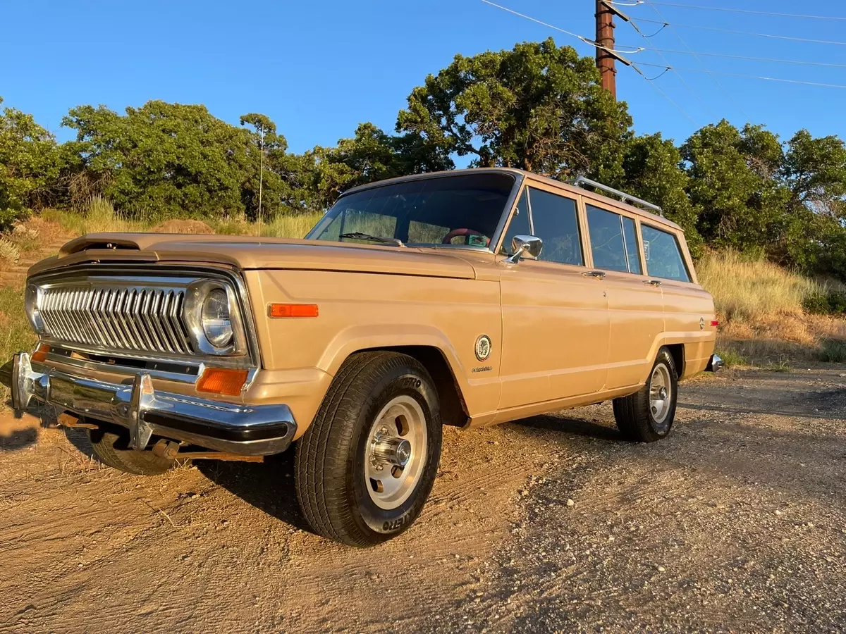 For Sale: 1978 Jeep Cherokee – 73k Miles, Original V8, Quadra-Trac, Clean Title 1978 Jeep Wagoneer