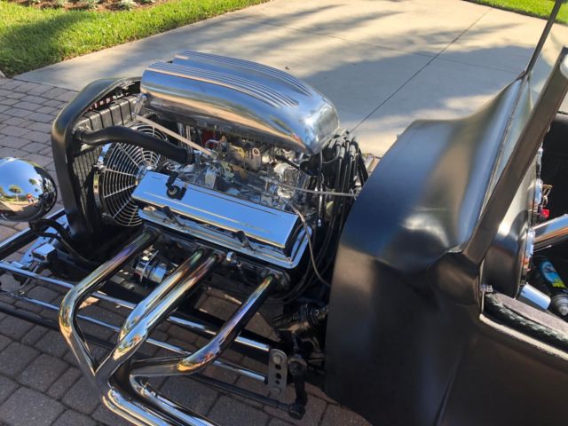 1922 Ford Model T Black and Red - photo 4