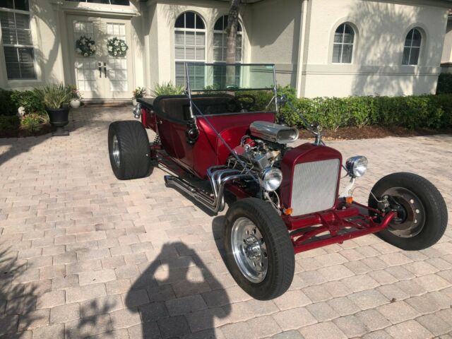 Ford 1923 T Bucket Hot Rod Roadster Chevy 327! 1923 Ford Model T Black and Red