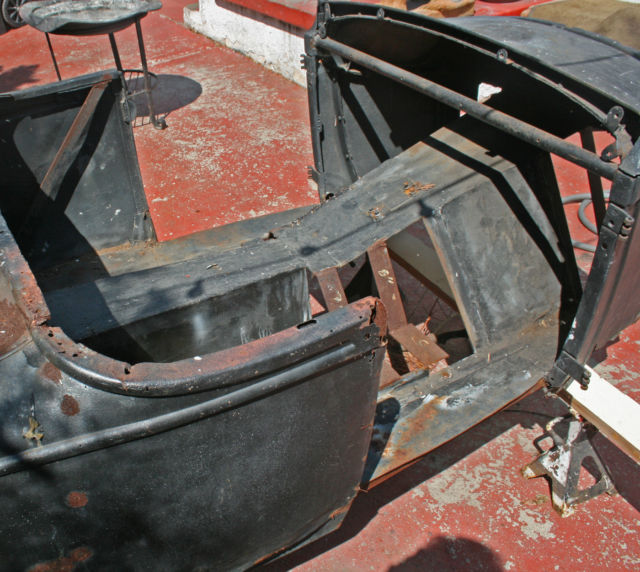 1928 Ford Model A - photo 4