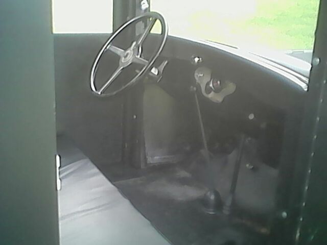 1931 Ford Model A Woody - photo 11