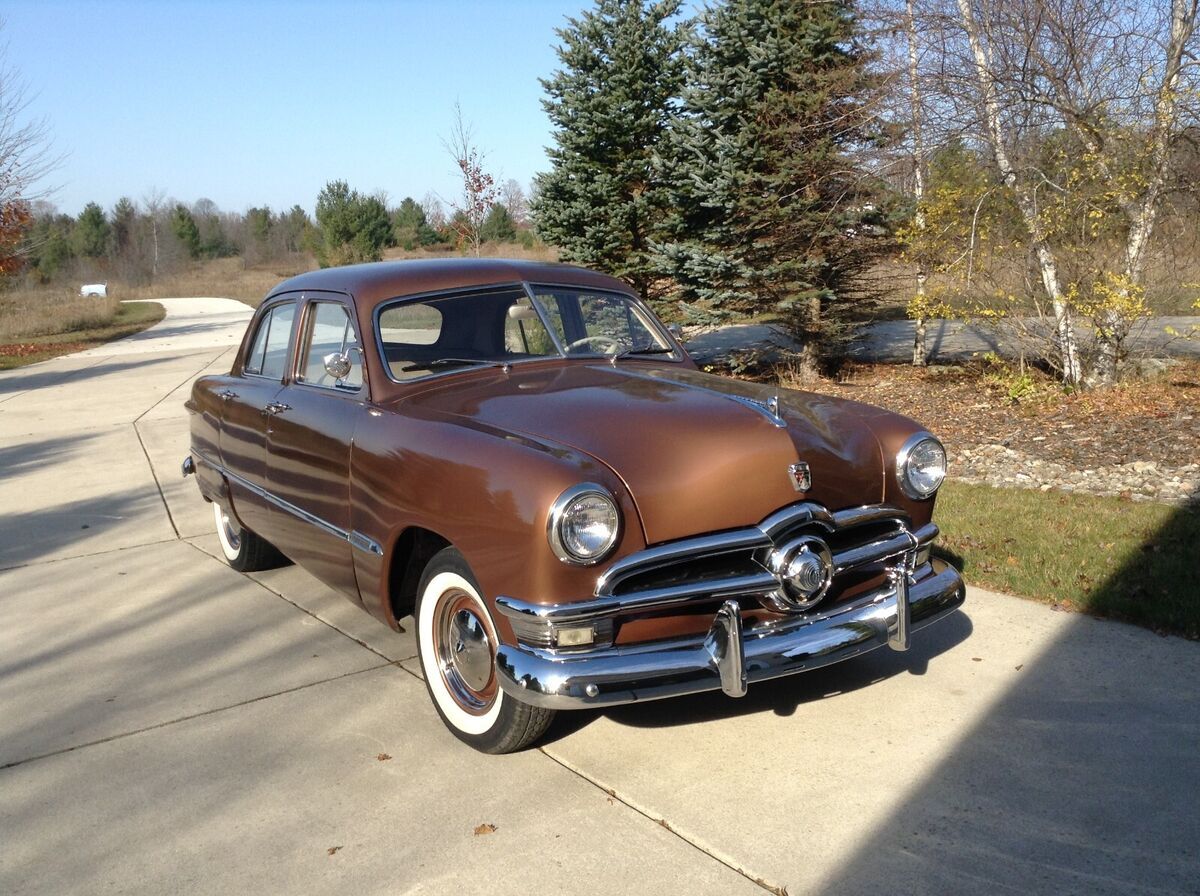 Ford 1950 4 door sedan: Excellent driver, # 3 condition, Paint:Fair, Int:Dated 1950 Ford Other