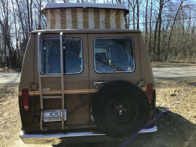 1984 Ford E-Series Van - photo 3