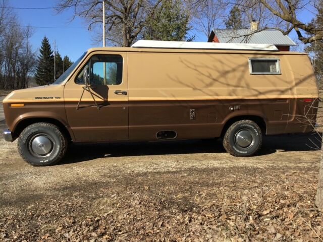 1984 Ford E-Series Van - photo 4
