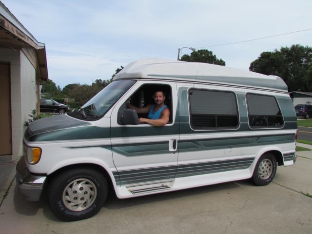 1992 Ford E-Series Van Teal/white