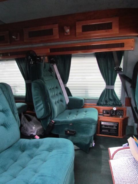 1992 Ford E-Series Van Teal/white - photo 2