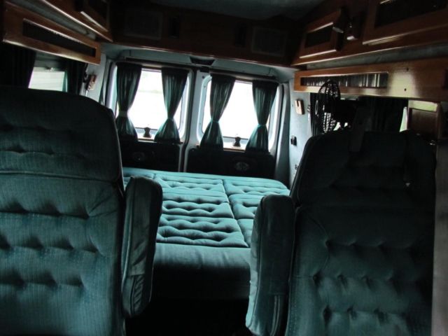 1992 Ford E-Series Van Teal/white - photo 5