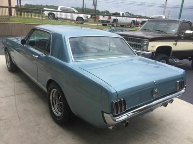 1966 Ford Mustang coupe 289 V8 - photo 6