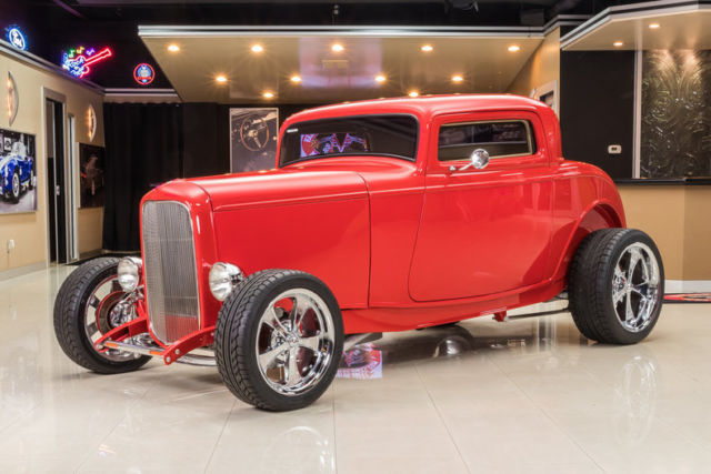 Ford 3-Window Coupe! GM 350ci V8, TH350 Automatic, PB, 4-Wheel Disc, A/C & More! 1932 Ford 3-Window Coupe Street Rod