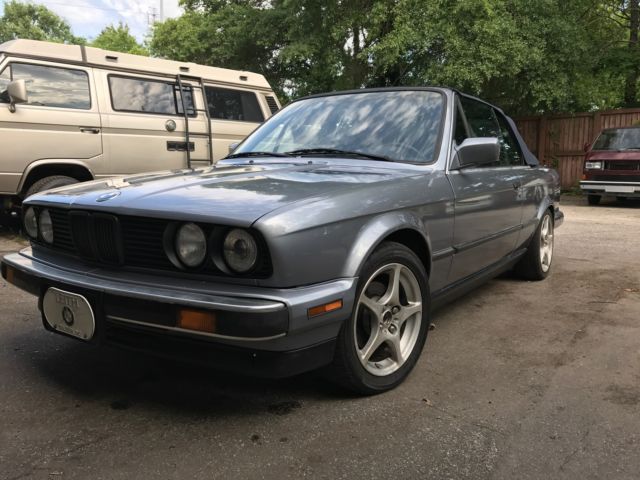 FORD 302 V8 POWERED E30 BMW! 1988 BMW 3-Series i