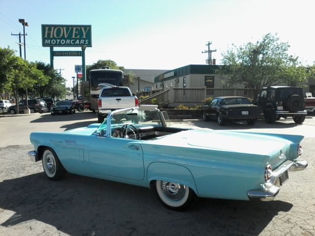 1957 Ford Thunderbird PORTHOLE HARD TOP - photo 2