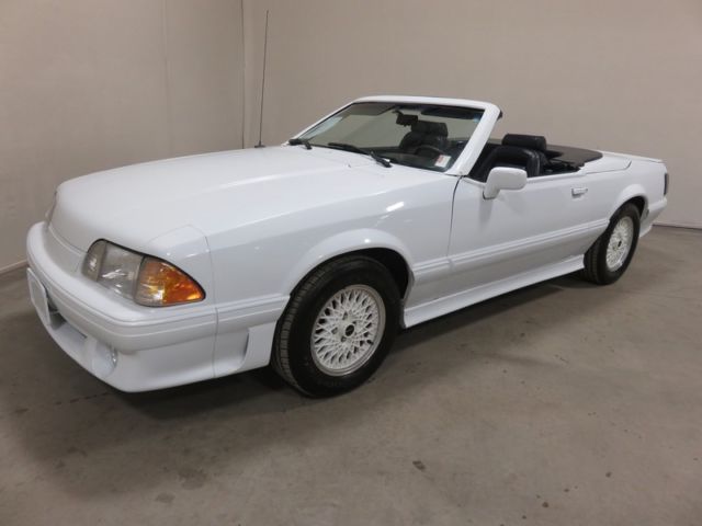 1988 Ford Mustang ASC McLAREN