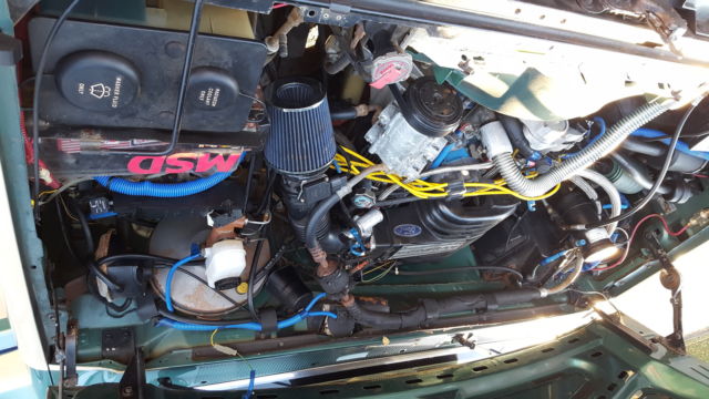 1990 Ford Bronco green and tan - photo 4