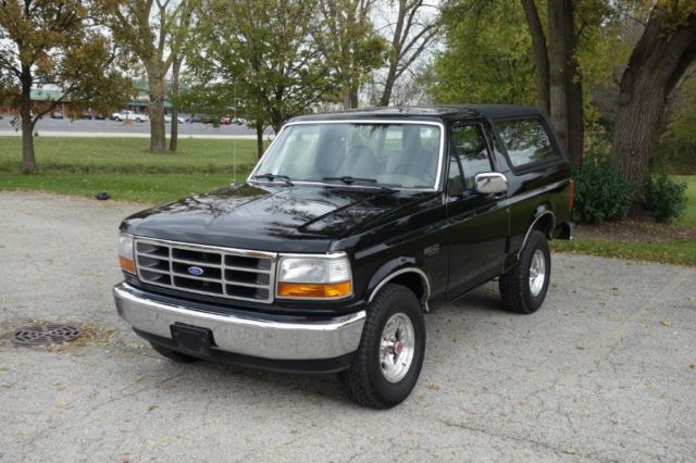 1993 Ford Bronco - SOLID 4X4 RELIABLE WINTER DRIVER- 123K MILES - S - photo 2