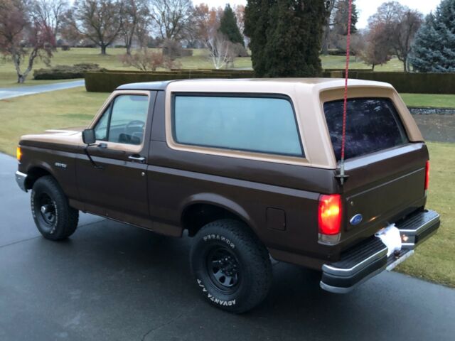 1990 Ford Bronco Custom - photo 3