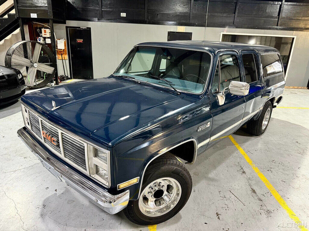 1987 GMC Suburban R 2500 - 77k ORIGINAL MILES - CLEAN CAR FAX - SOUTHERN OWNED! - photo 4