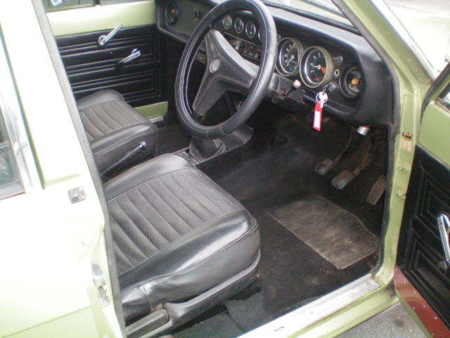 1970 Ford Cortina vinyl - photo 10