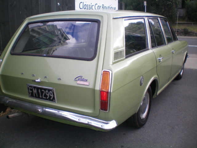 1970 Ford Cortina vinyl - photo 13