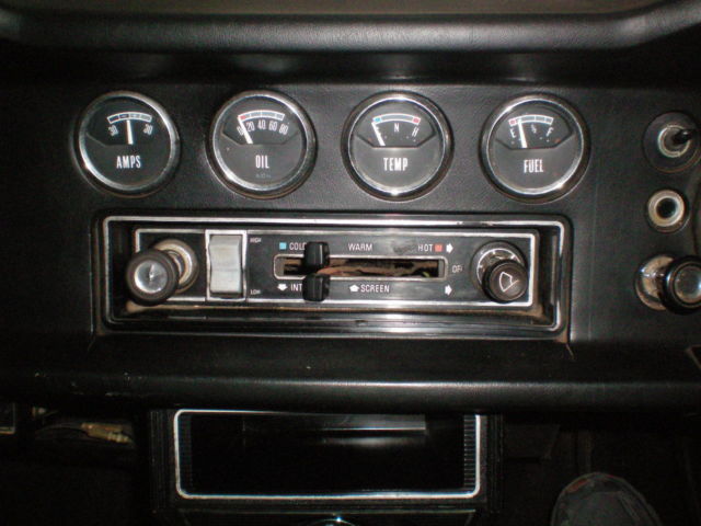 1970 Ford Cortina vinyl - photo 9