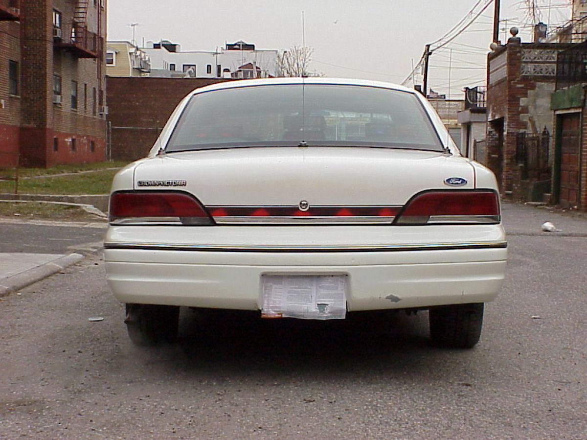 1994 Ford Crown Victoria - photo 5