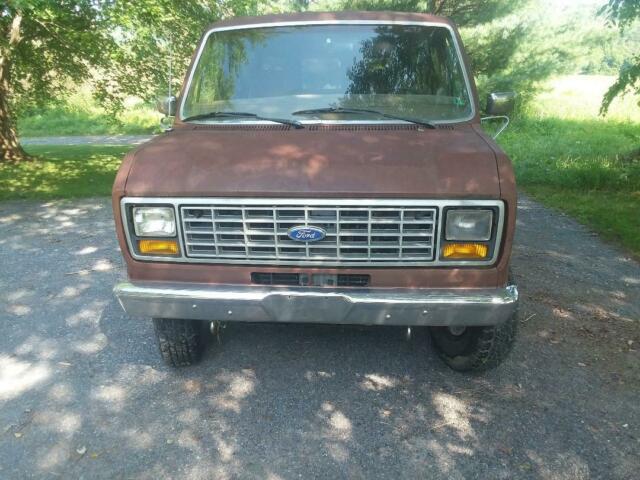 1989 Ford E-Series Van - photo 3