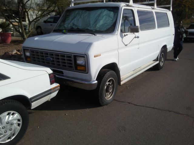 1986 Ford E-Series Van - photo 3