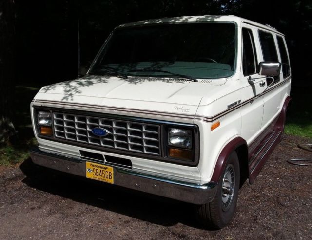 1988 Ford E-Series Van - photo 2