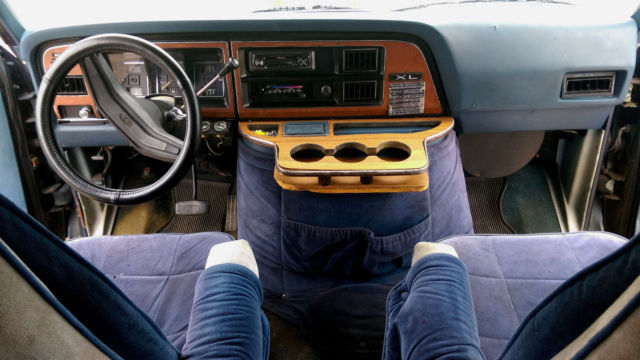 1985 Ford E-Series Van - photo 10