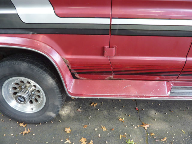 1989 Ford E-Series Van 4x4 - photo 7