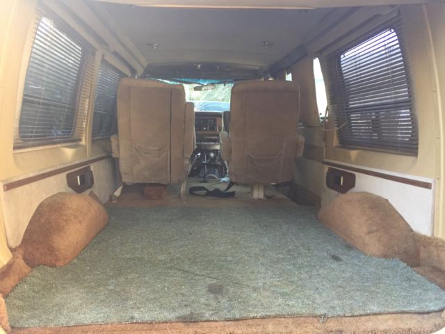 1986 Ford E-Series Van - photo 6