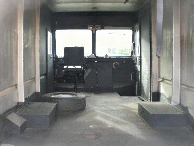 1982 Ford E-Series Van - photo 6