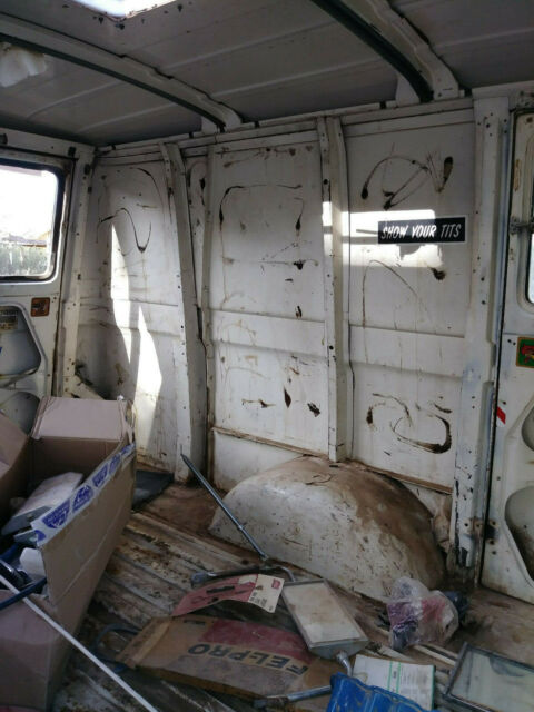1966 Ford Econoline Van Deluxe - photo 12