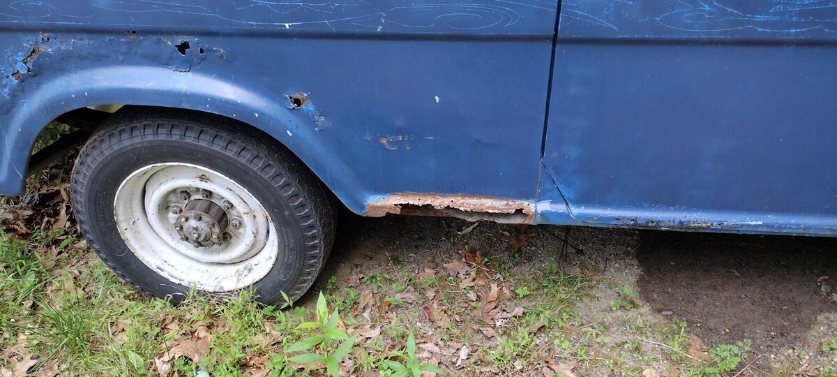 1972 Ford E-Series Van - photo 12