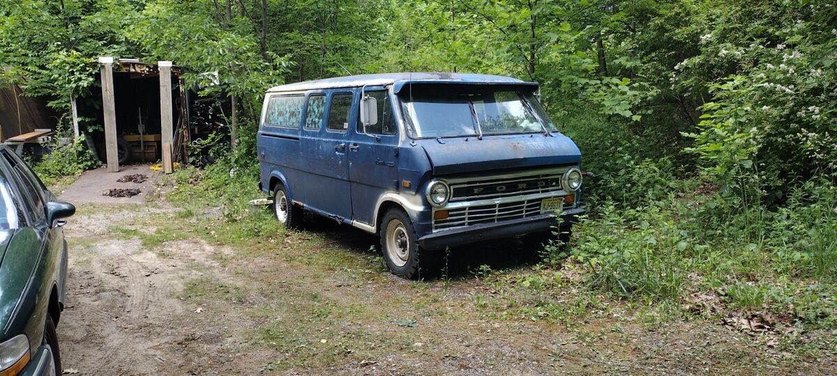 1972 Ford E-Series Van - photo 2