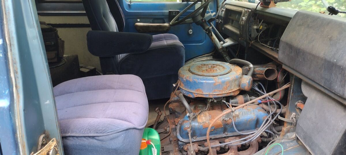 1972 Ford E-Series Van - photo 9