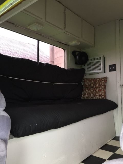 1993 Ford E-Series Van Customized Class C type RV - photo 10