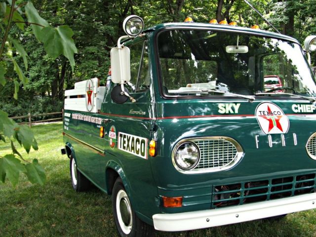 1966 Ford E-Series Van - photo 4