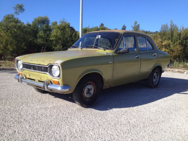 Ford Escort MK1 1970 Ford Escort 4 door
