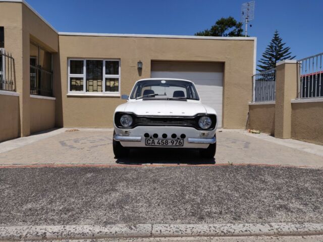 1972 Ford Escort - photo 2
