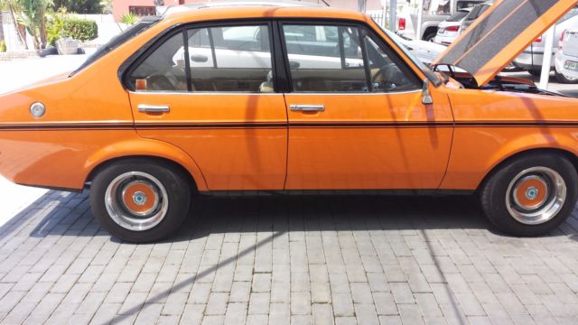 1978 Ford Escort GL - photo 5