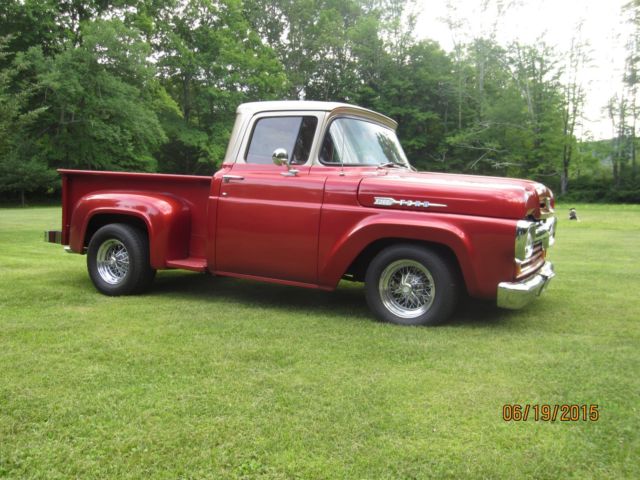 1960 Ford F-100 truck - photo 11