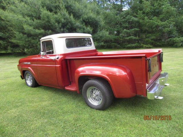 1960 Ford F-100 truck - photo 5