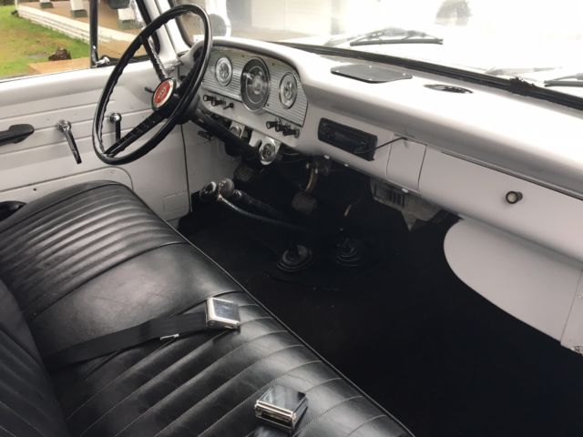 1961 Ford F-100 Custom Cab - photo 7