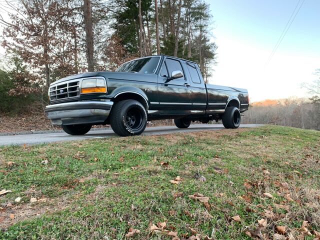 Ford F-150 302 automatic. 430hp supercharged 302 aluminum heads 1994 Ford F-150
